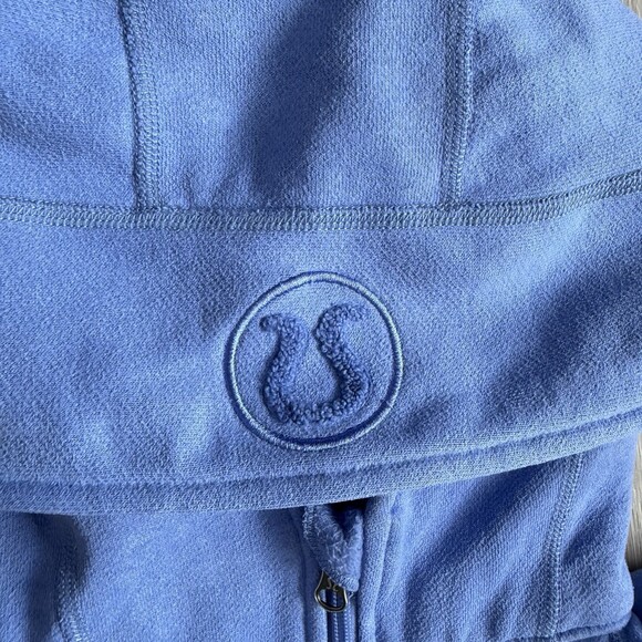 Lululemon Scuba Hoodie VTG Full Zip Periwinkle Blue No Thumbholes Size 10 GUC - Picture 3 of 9